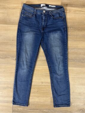 Angels Medium Wash Everluxe Convertible Skinny Jeans | Size 8/29